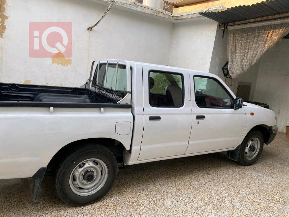 Nissan Pickup